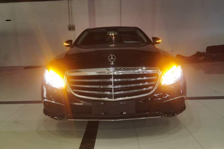 Used Mercedes-Benz E-Class 2017 E 300 L Sport Luxury Edition