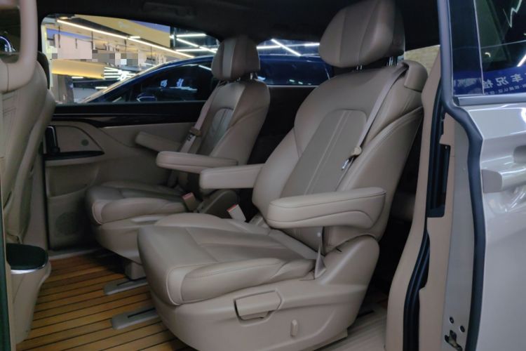 Used Buick GL8 2018 ES 28T Premium Model China VI Standard
