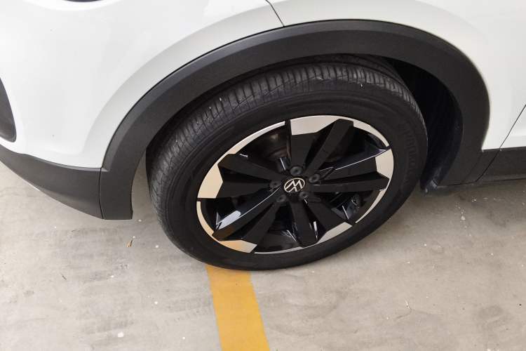 Used Volkswagen Tacqua 2020 1.5L Automatic Yue
