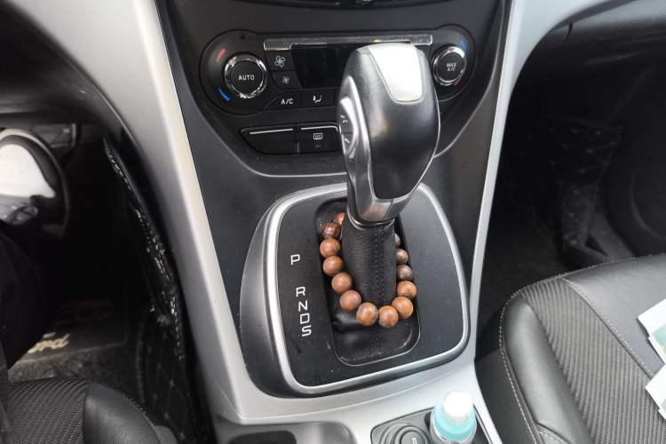 Used Ford Kuga 2013 1.6L GTDi Two-Wheel-Drive Trend Model
