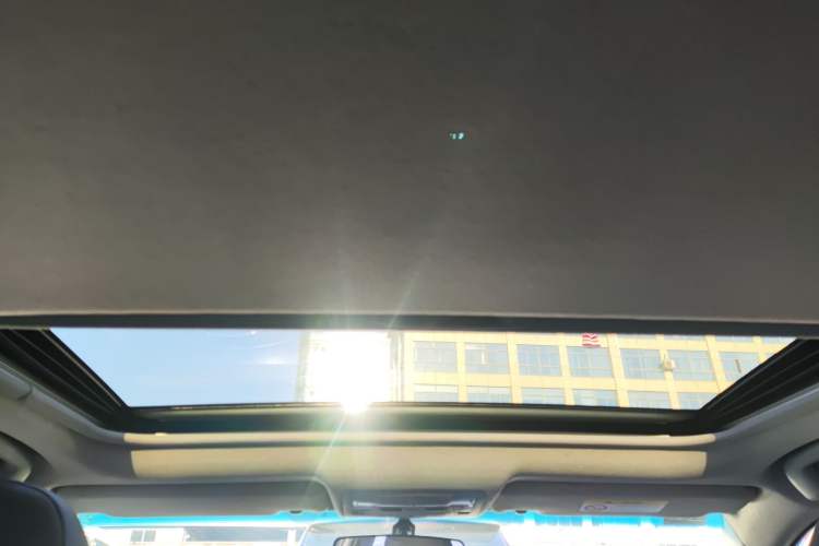 Used Toyota Camry 2016 2.0G 10th Anniversary Leading Edition
