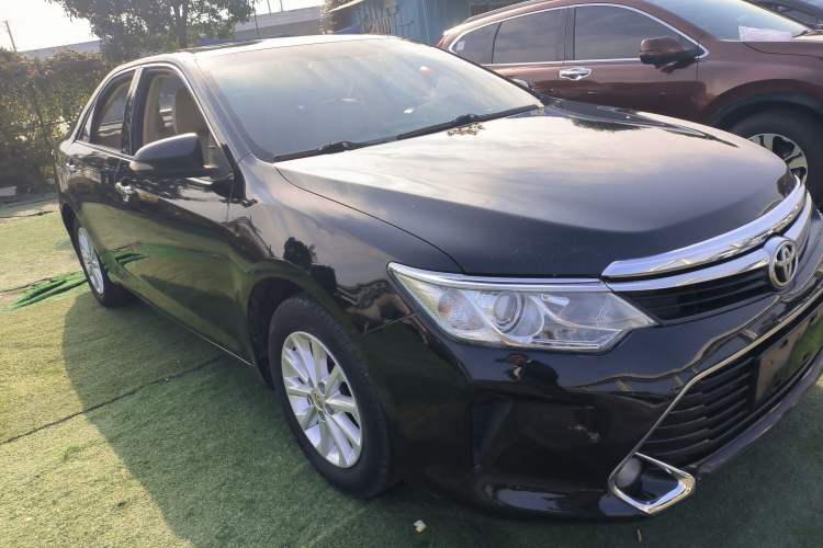 Used Toyota Camry 2016 2.0E 10th Anniversary Elite Edition
