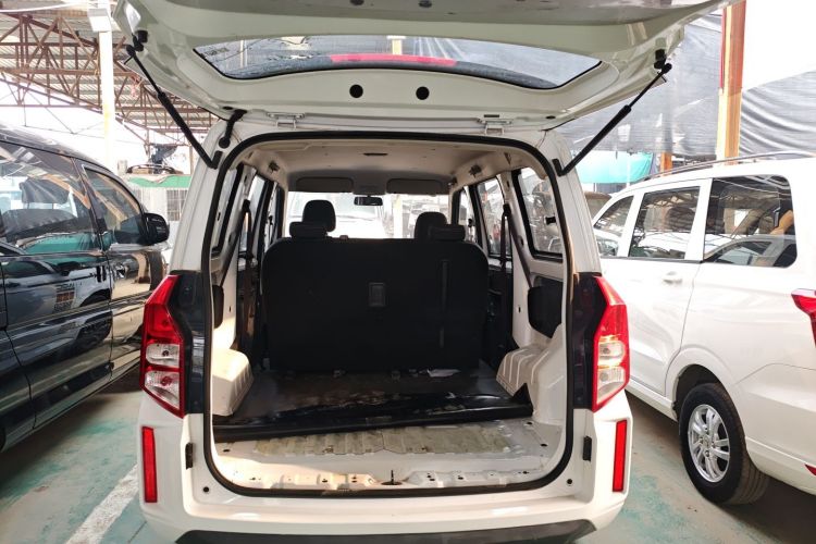 Used Wuling Hongguang PLUS 2020 1.5L Manual Standard Edition 5 Seats
