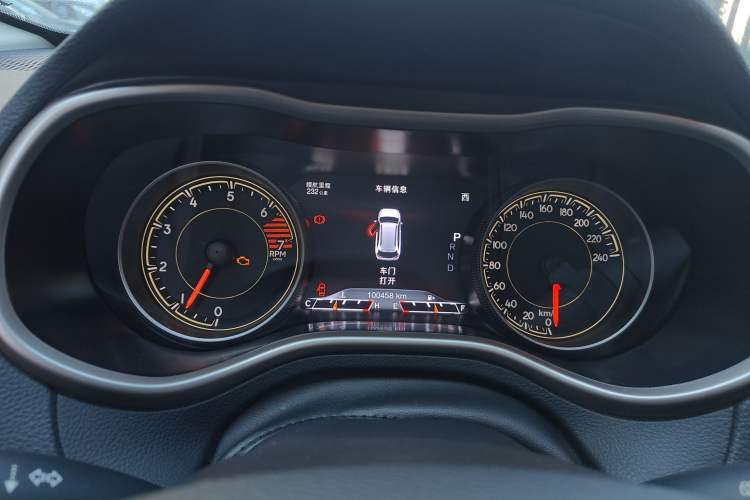 Used  Cherokee 2016 2.0L Superior Edition