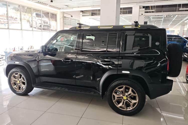 Used JETOUR Traveler 2023 2.0T All-Wheel Drive Conquer PRO
