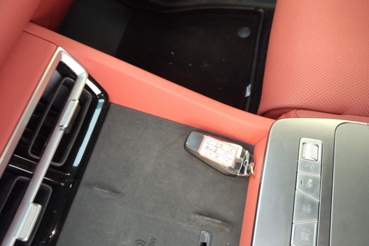 Used BYD Tang L 2025 DM 175KM Drone Player Edition
