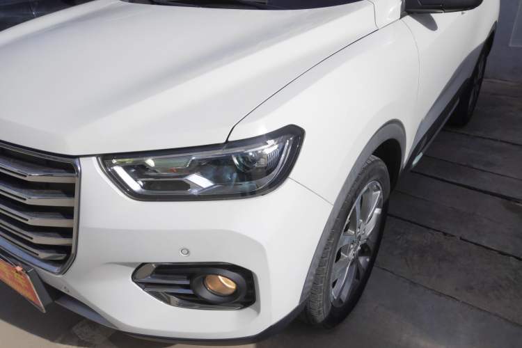 Used Haval H2s 2017 Red-Label 1.5T Dual-Clutch Luxury Model
