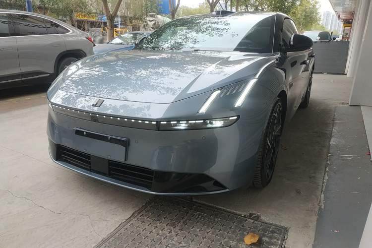 Used Lynk & Co Z10 2025 95 kWh 702 km All-Wheel Drive Intelligent Driving Ultra