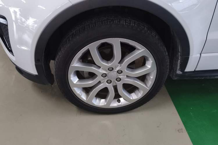 Used Land Rover Range Rover Evoque 2018 240 PS SE DYNAMIC Smart Edition