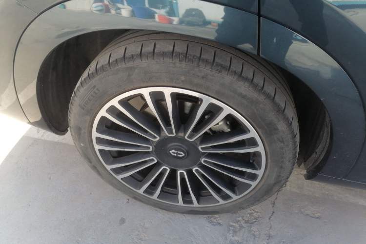 Used Hima AITO M7 2024 1.5T Intelligent Drive Rear-Drive Ultra Version 5 Seats
