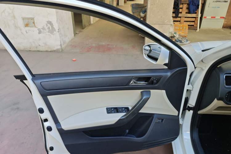 Used Skoda Rapid 2016 1.6L Automatic Chuanxing Edition
