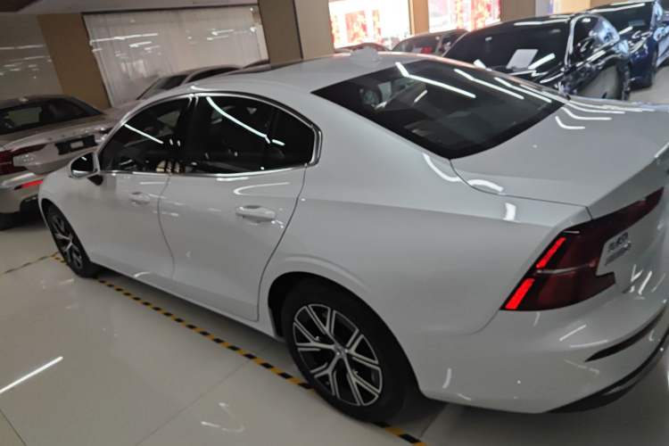 Used Volvo S60 
