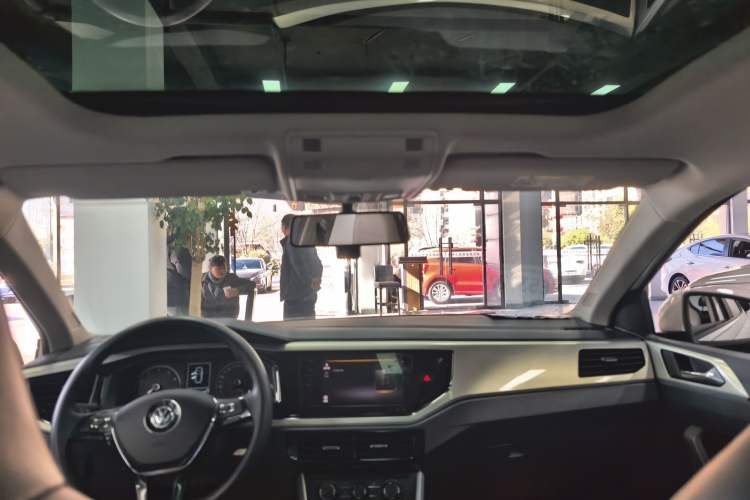 Used Volkswagen Polo 2019 Plus 1.5L Automatic Colorful Technology Edition
