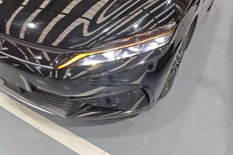 Used BYD Han 2024 EV Glory Edition 506KM Front-Wheel-Drive Premium Model
