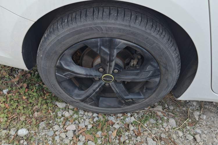 Used Roewe i6 MAX 2020 300TGI Automatic "Swell Cool Smart Drive" Edition
