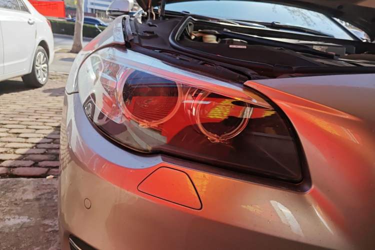 Used BMW 5 Series 2014 525Li Luxury Design Package
