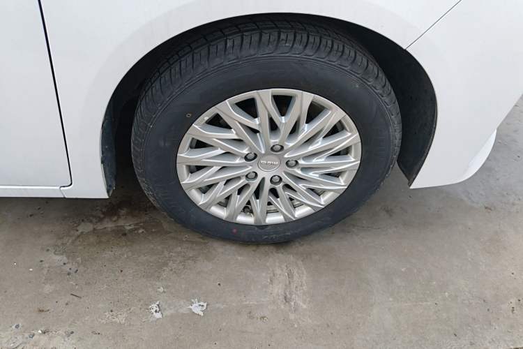 Used BAW Ruisheng Ace M7 2023 2.0L Automatic Long-wheelbase Business Version 7 Seats