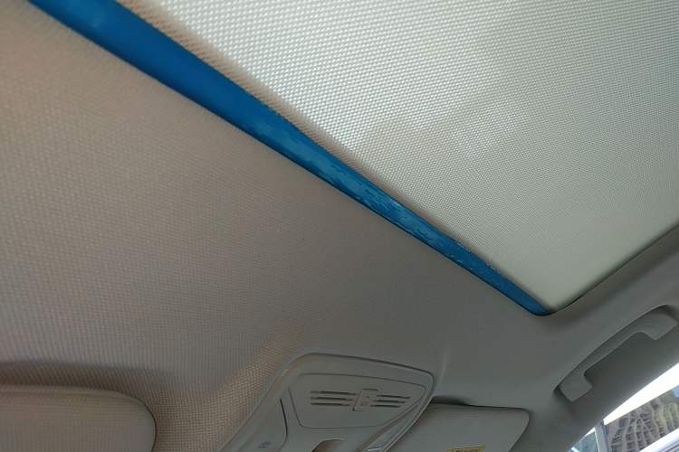 Used Hongqi HS5 2022 Facelifted Version 2.0T Smart Connect Flagship All-Wheel-Drive Edition
