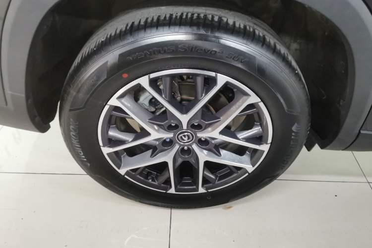 Used Changan CS75 PLUS 2022 2nd Generation 1.5T Automatic Prestige Version
