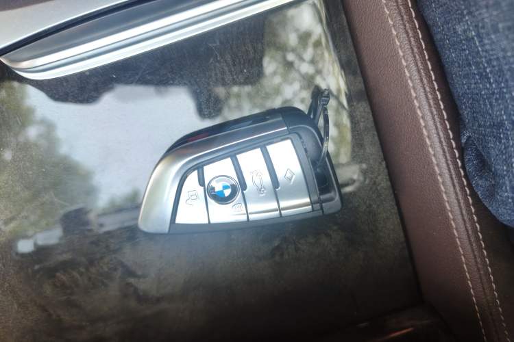 Used BMW 5 Series 2022 Restyled 525Li M Sport Package
