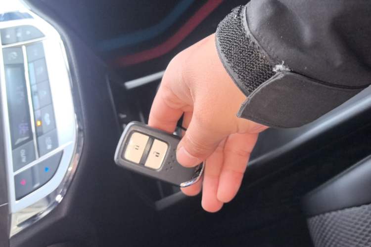 Used Honda Jade 2016 1.8L Automatic Comfort Elite Version 5 Seats
