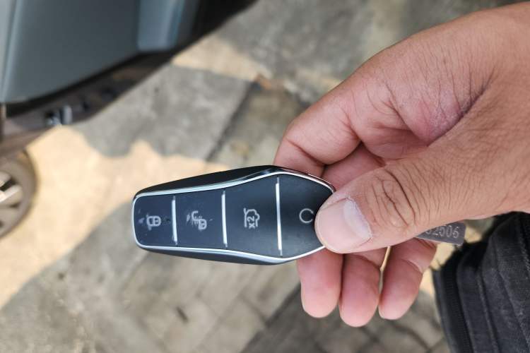 Used BYD Qin PLUS 2025 DM-i Smart Drive 55KM Leading Model
