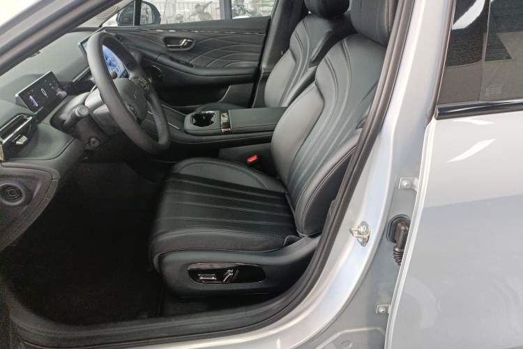 Used AION RT 2025 650 Smart Edition