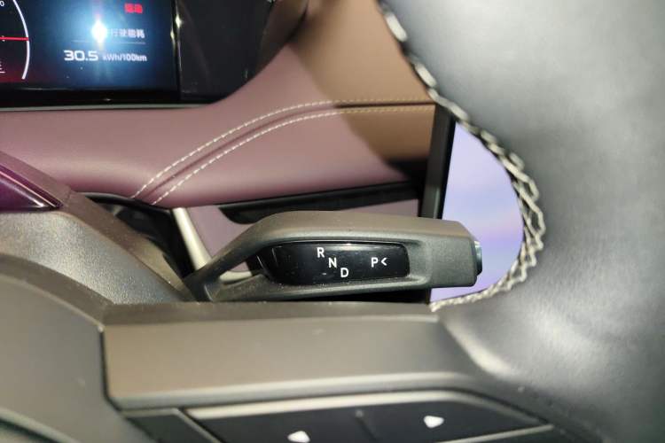 Used  SU7 2024 Four-Wheel Drive Ultra-Long Range Advanced Intelligent Driving Max Edition