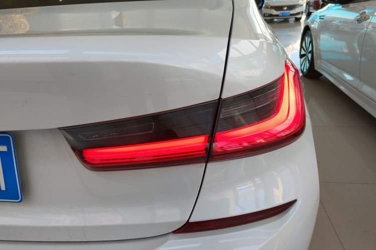 Used BMW 3 Series 2021 Restyled 325i M Sport Package
