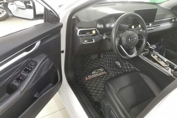 Used Geely Auto Emgrand 2023 4th Generation Champion Edition 1.5L CVT Prestige Model