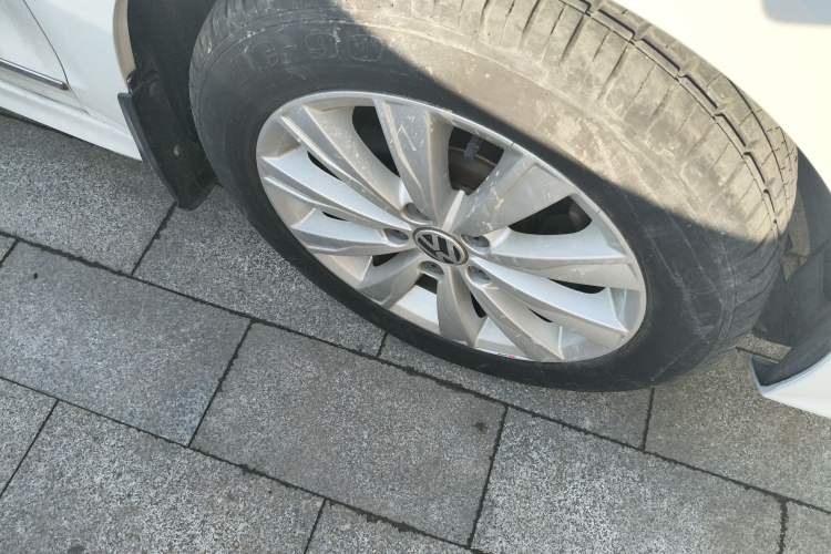 Used Volkswagen Sagitar 2015 1.6L Manual Comfort Model