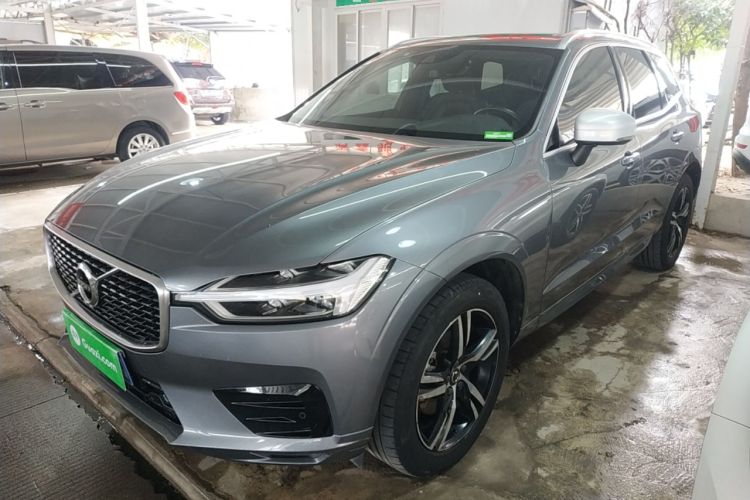 Used Volvo XC60 2019 T5 4x4 Smart & Dynamic Sport Edition China VI Standard
