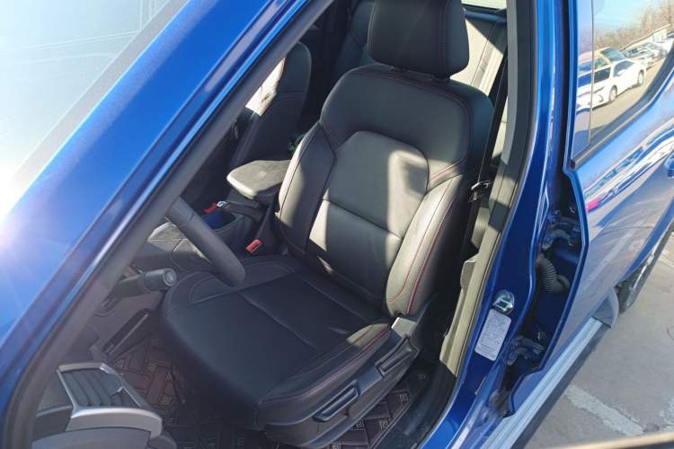 Used SAIC MAXUS T60 2017 2.0T Gasoline Automatic 4x4 High-Ride Elite Standard Cabin
