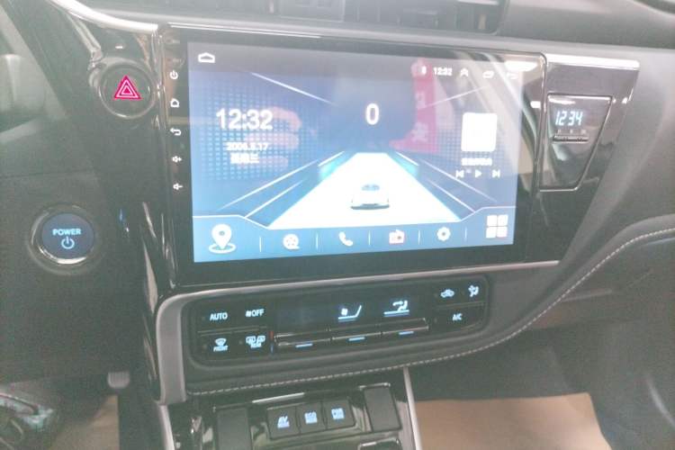 Used Toyota Corolla 2017 Revised Dual-Engine 1.8L E-CVT Leading Edition