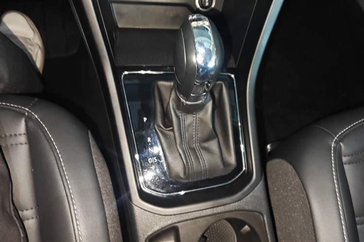 Used Volkswagen Touran 2018 Volkswagen Touran L 280TSI DSG Comfort Edition 7 Seats China V Emission Standard
