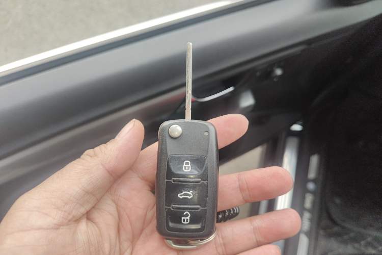 Used Volkswagen Lavida 2013 Revised Version 1.4 TSI DSG Comfort Edition
