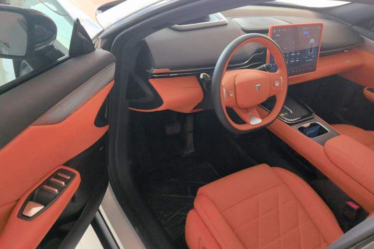 Used  S05 2024 200Max Range-Extended Long-Range Version
