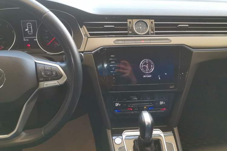 Used Volkswagen Magotan 2020 330TSI DSG Leading Model
