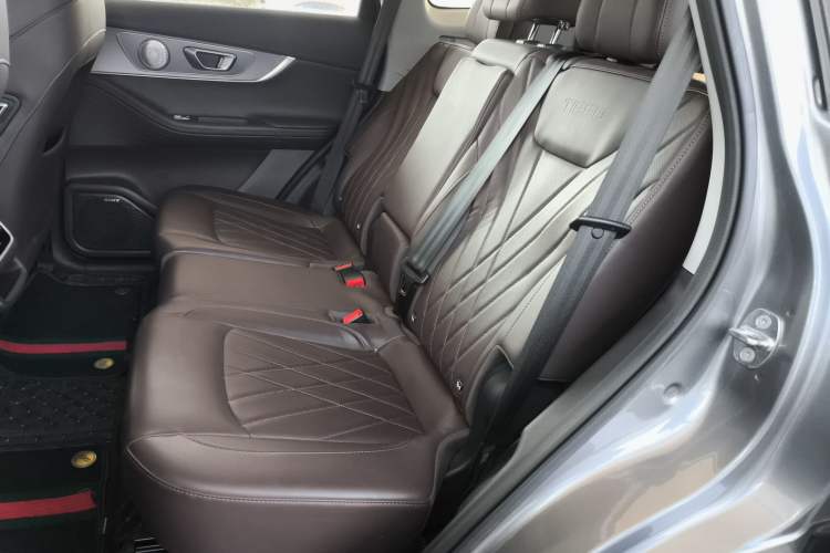 Used Chery Tiggo 8 PRO 2024 Champion Edition 290T Two-Wheel Drive Peak Version 7 Seats