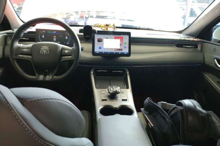 Used BYD Qin PLUS 2025 DM-i Smart Drive 55KM Leading Model
