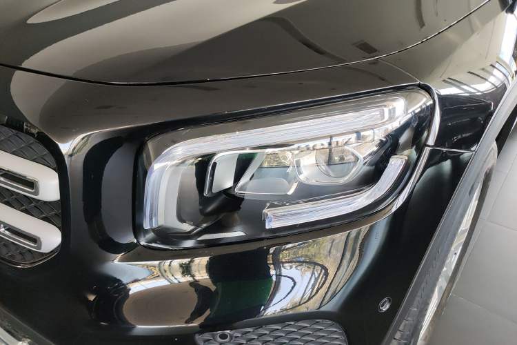 Used Mercedes-Benz GLB 2023 Refresh GLB 200 Fashion Edition
