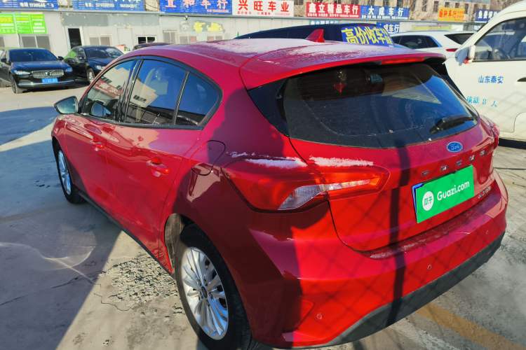 Used Ford Focus 2019 Hatchback EcoBoost 180 Automatic Trendy Model