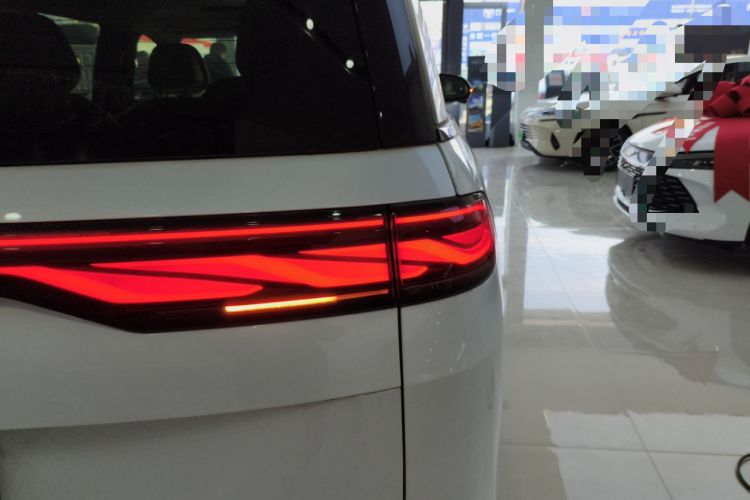 Used BYD Xia 2025 DM-i 1.5T 180km Excellence Model
