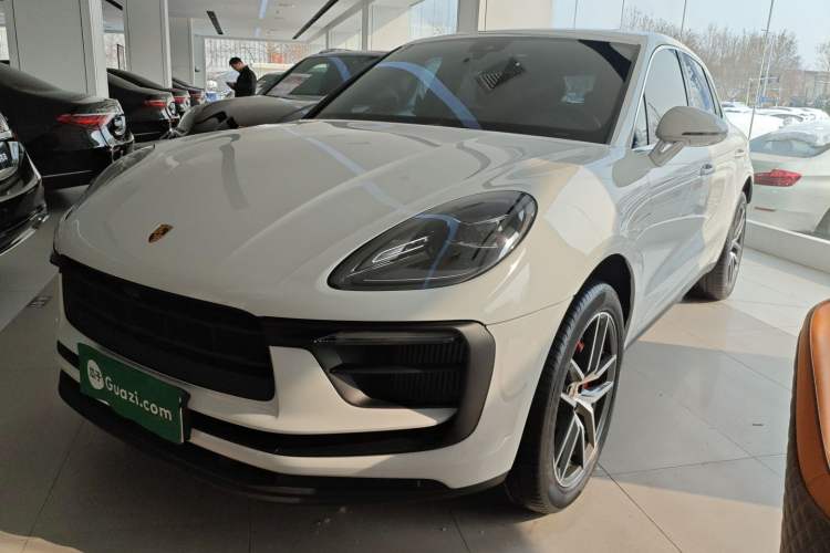 Used Porsche Macan 2023 Macan S 2.9T