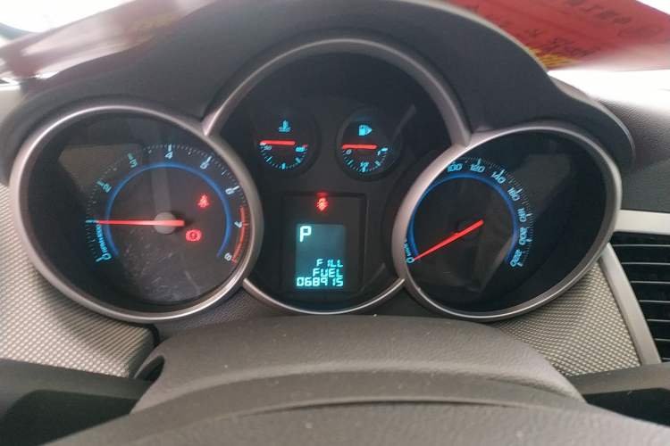 Used Chevrolet Cruze 2013 1.8L SE AT
