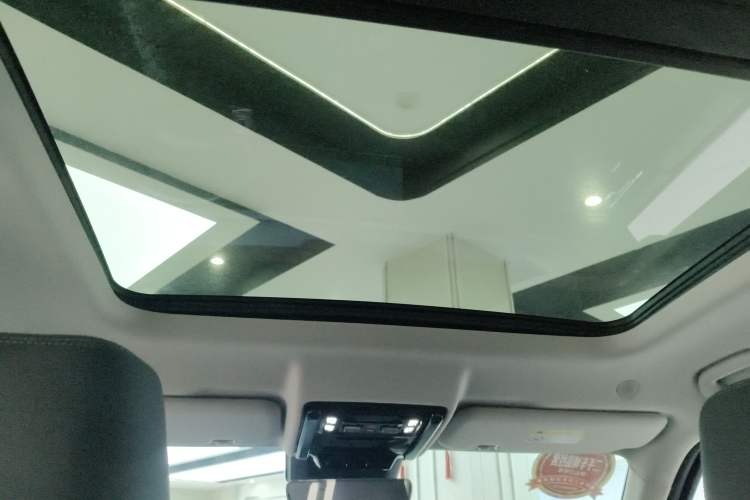 Used  Leopard 5 2023 Explore Edition