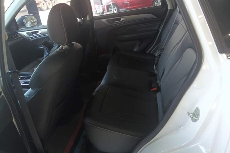 Used Haval M6 2021 PLUS 1.5T DCT Luxury Smart Connectivity Model