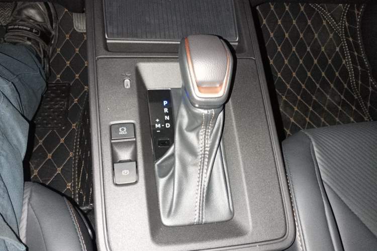 Used Toyota FRONTLANDER 
