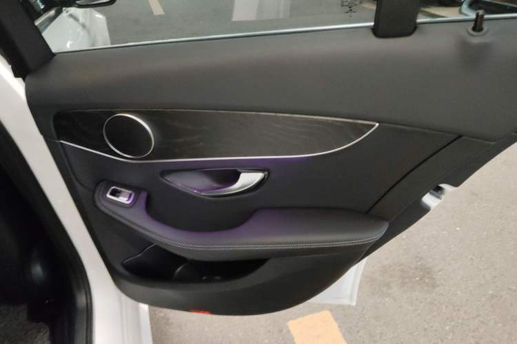 Used Mercedes-Benz C-Class 2020 Facelifted C 260 Estate
