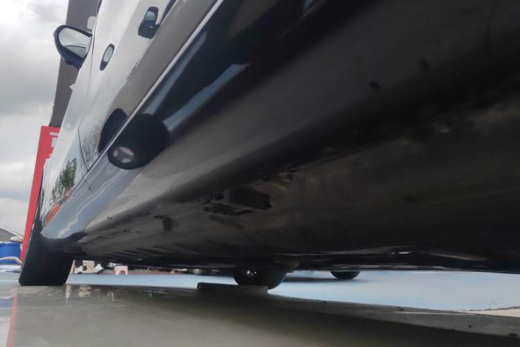 Used Mercedes-Benz E-Class 2019 E 300 L Luxury Model
